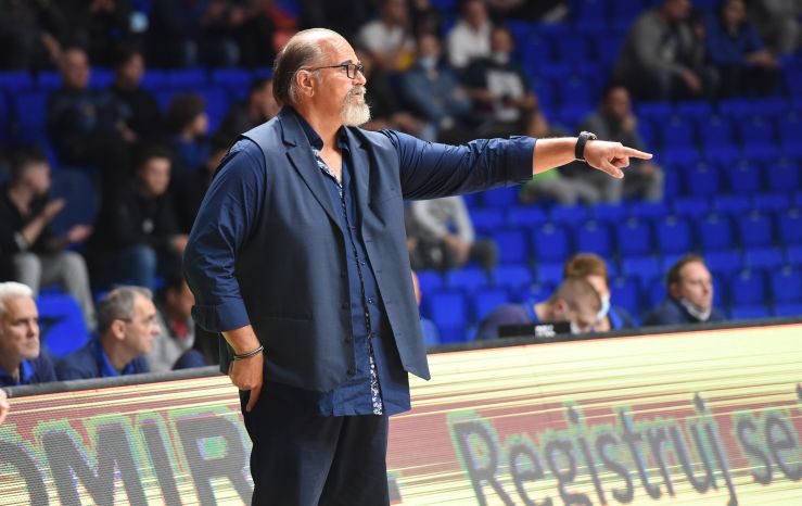 Aleksandar Džikić ostaje selektor Gruzije